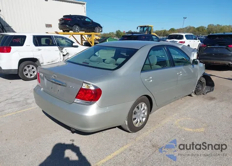 2005 Toyota Camry Le из США, поврежденный, VIN 4T1BE32K35U394728
